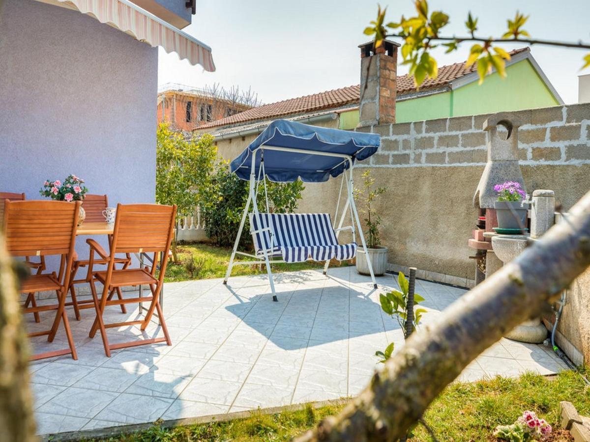 Apartment Dana Fažana Esterno foto